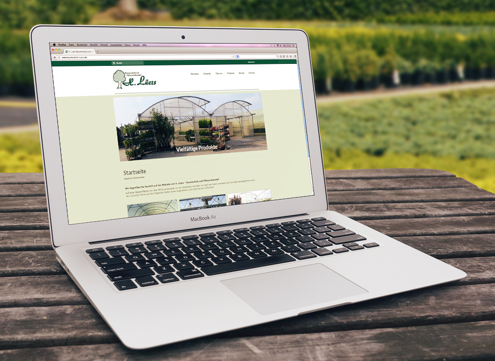 lueers-website-macbook